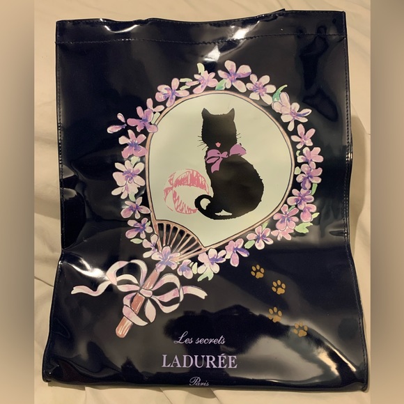 Rare Ladurée Paris Les Secrets Patent Navy Cat Large Tote Bag Hard to Find Print - Picture 15 of 15